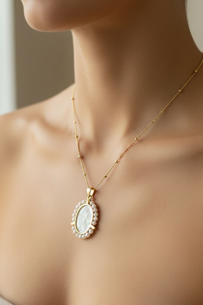 Mother Pearl Virgen de Guadalupe